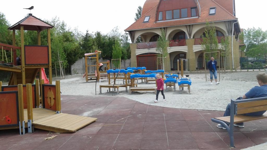 Napsugar Nyaraló Fonyod Bagian luar foto