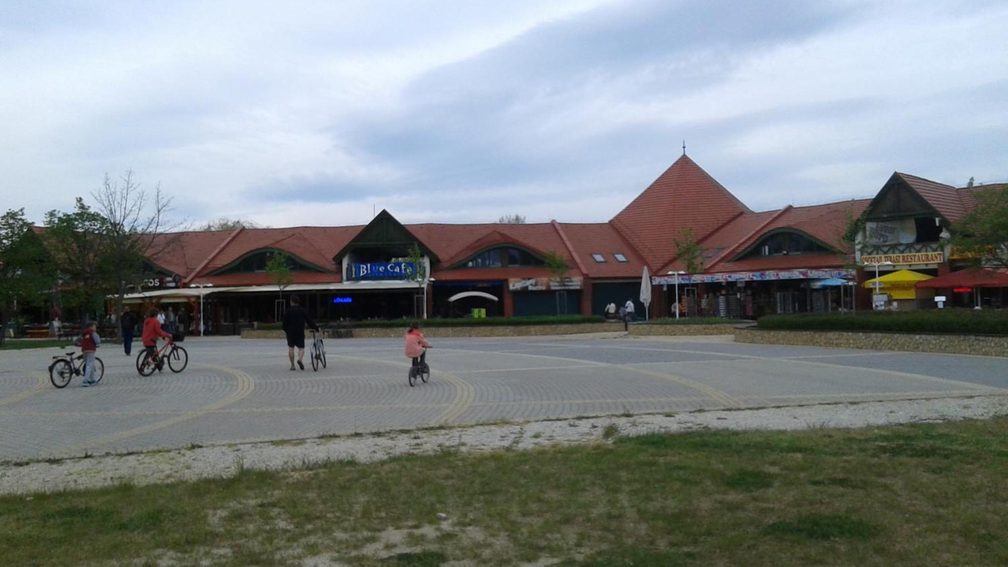 Napsugar Nyaraló Fonyod Bagian luar foto